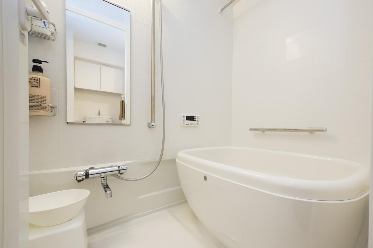Kamon Apartment Осака Екстериор снимка
